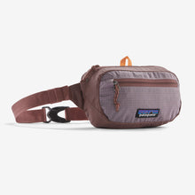 Load image into Gallery viewer, Patagonia - Ultralight Black Hole Mini Hip Pack
